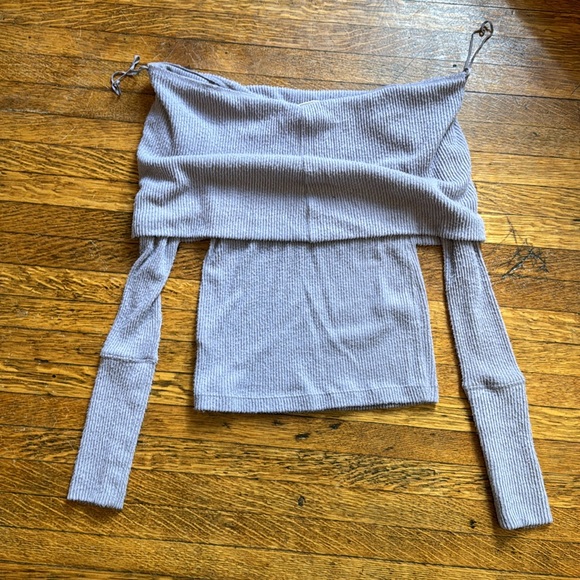 Free people off shoulder top - Picture 3 of 5